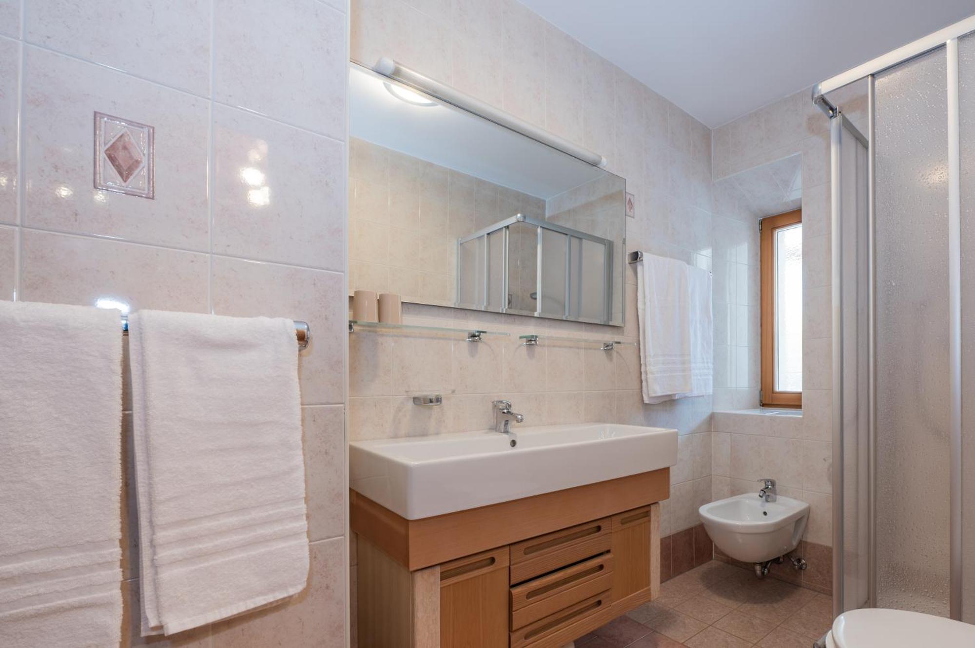 Apartments San Vigilio Luaran gambar