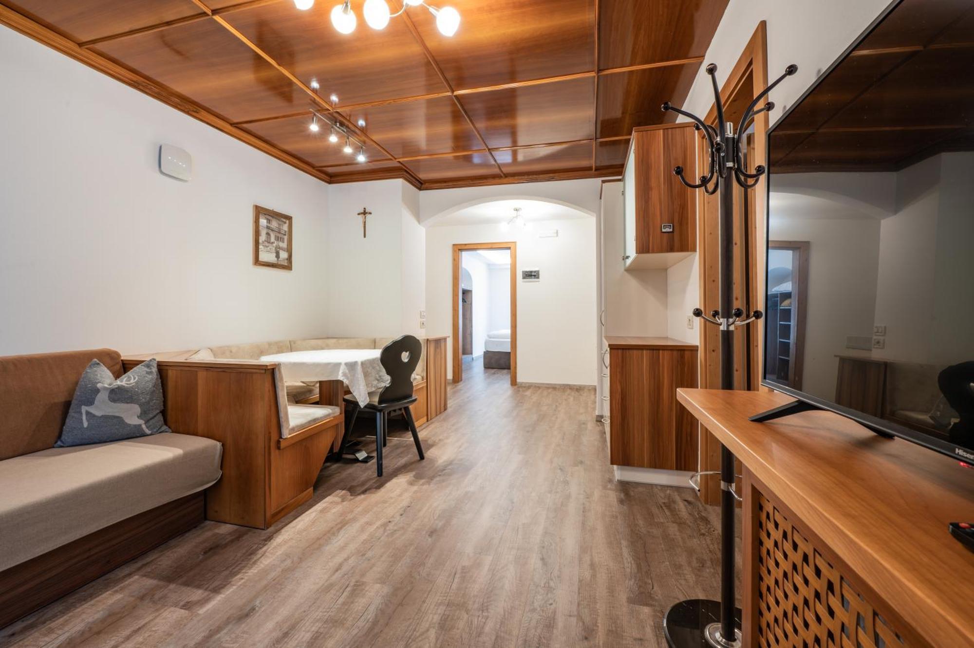 Apartments San Vigilio Luaran gambar